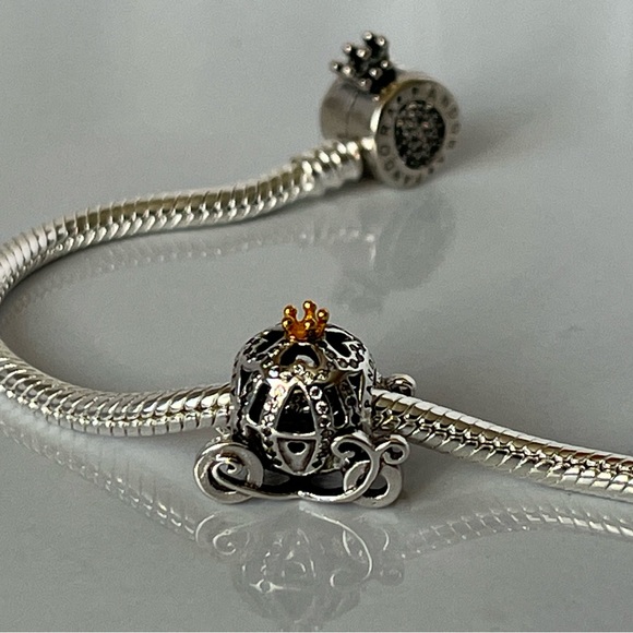 Sterling Silver Disney Cinderella's Pumpkin Coach Charm - Picture 3 of 4